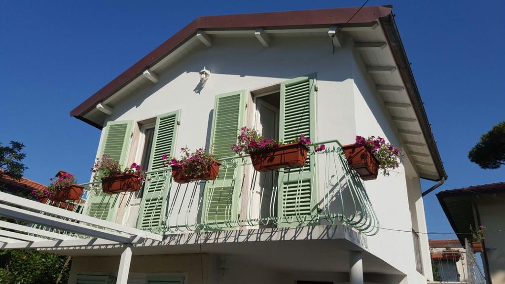 Le Mura Holiday Home Марина ди Пиетрасанта Екстериор снимка